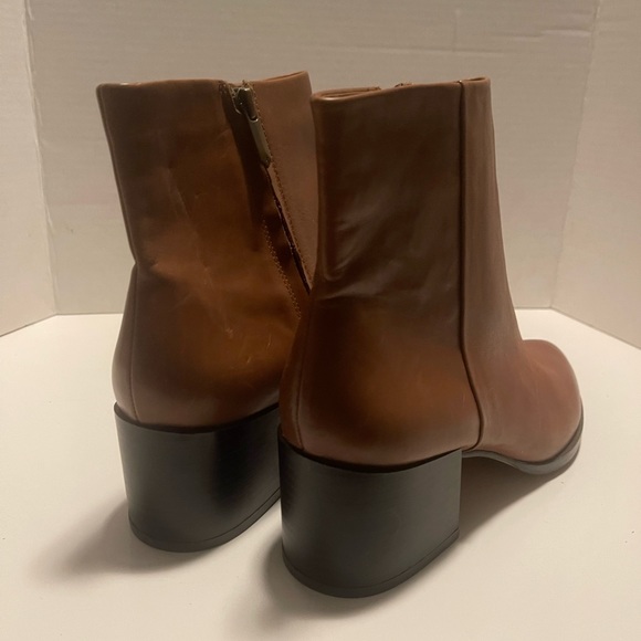 🆕Sam Edelman | Joey Almond Toe Bootie - Picture 7 of 14